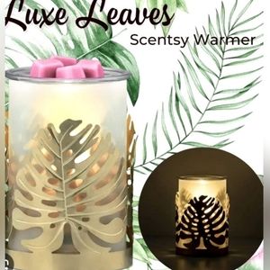 Luxe Leaves Scentsy warmer